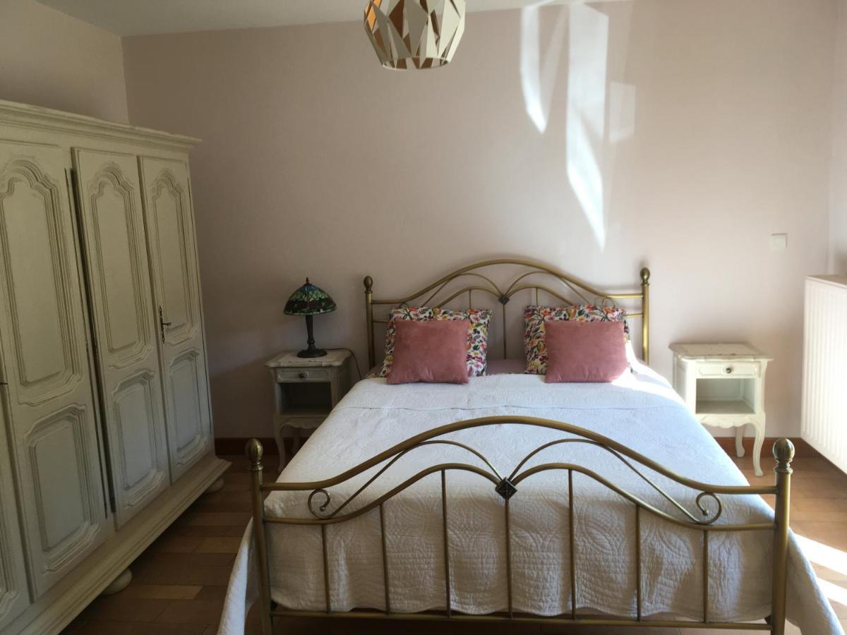 Chez Bernadette Et Victor Bed & Breakfast Vitrac  Bagian luar foto