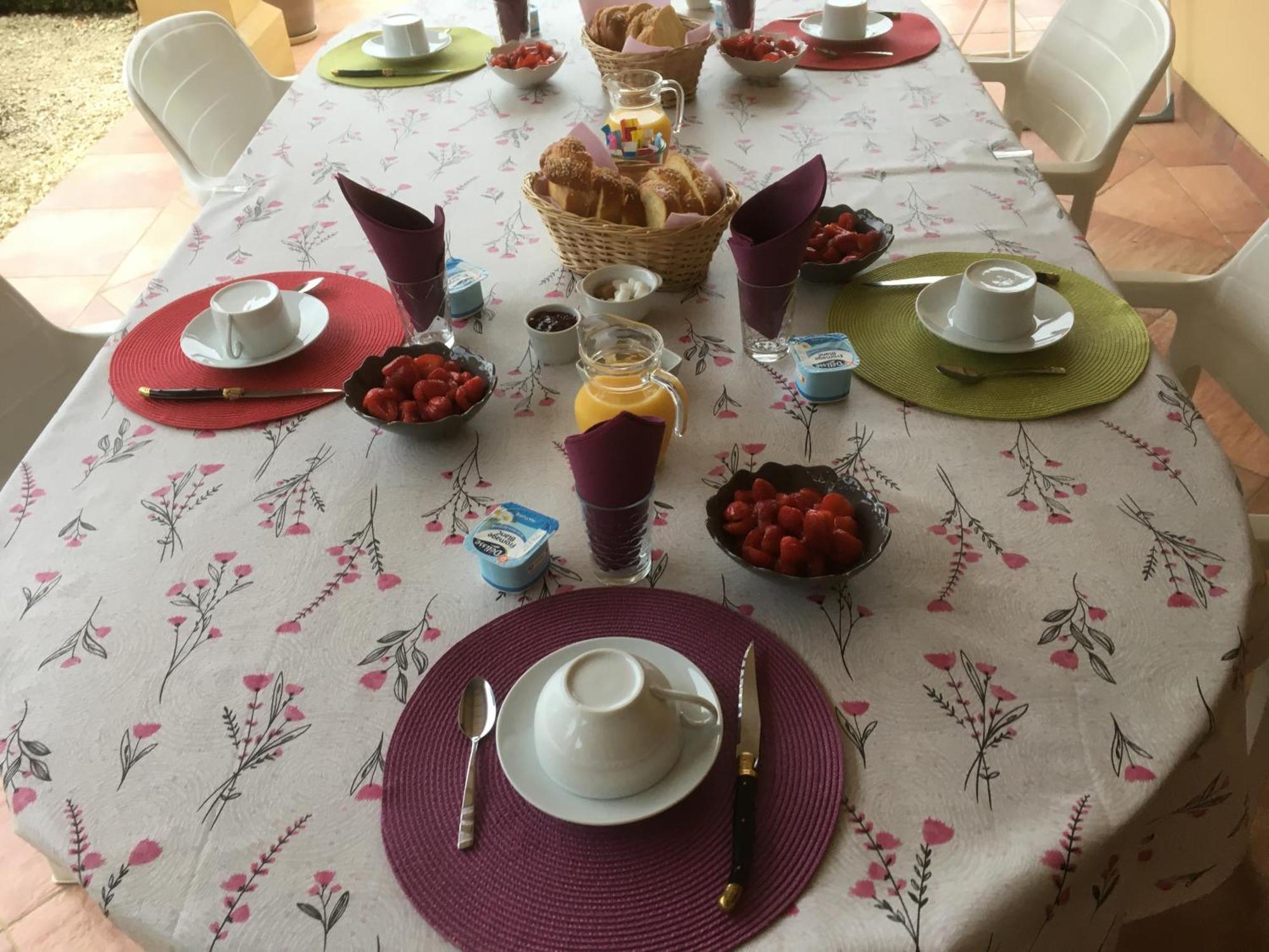 Chez Bernadette Et Victor Bed & Breakfast Vitrac  Bagian luar foto